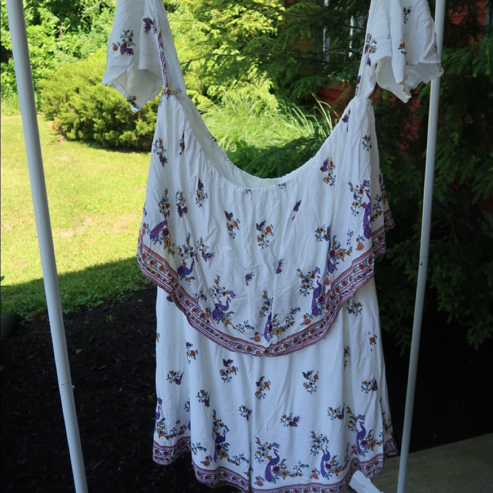 Forever 21 Plus White Floral Off-Shoulder Romper